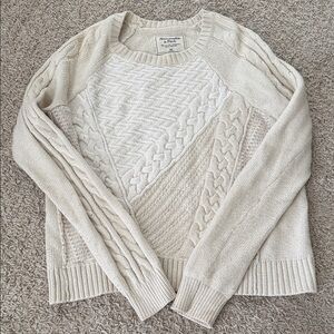 Abercrombie & Fitch Women's Cream Cable Knit Sweater